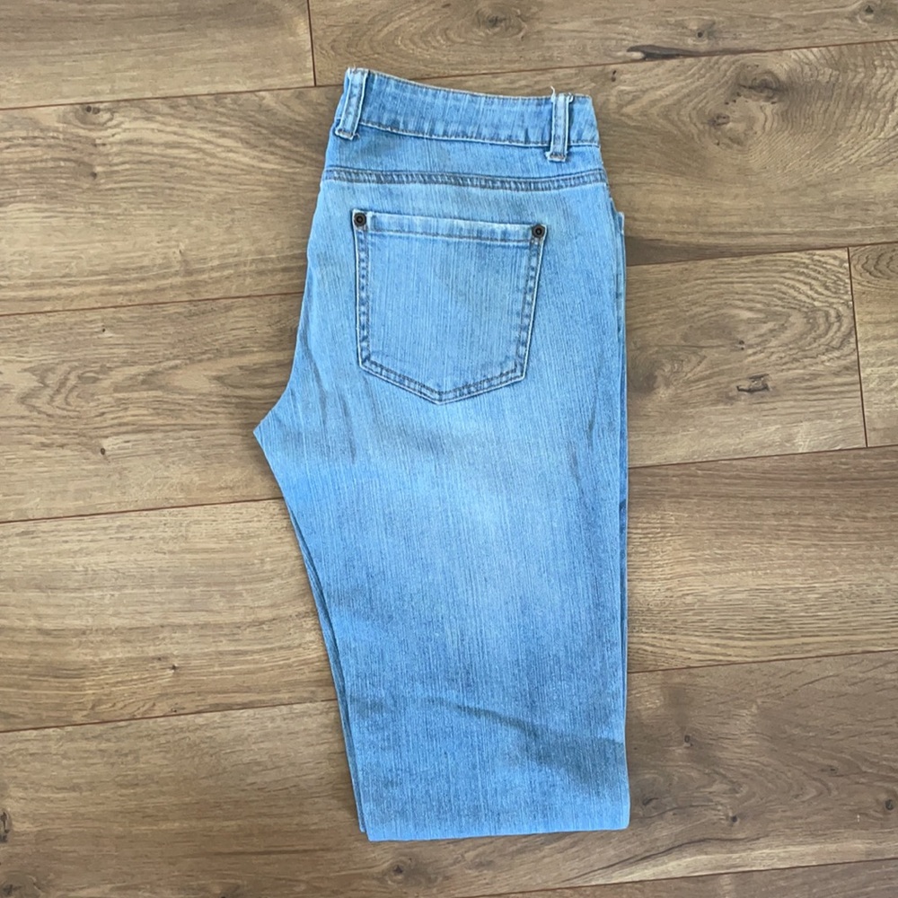 Forever 21 skinny jeans - Picture 3 of 3